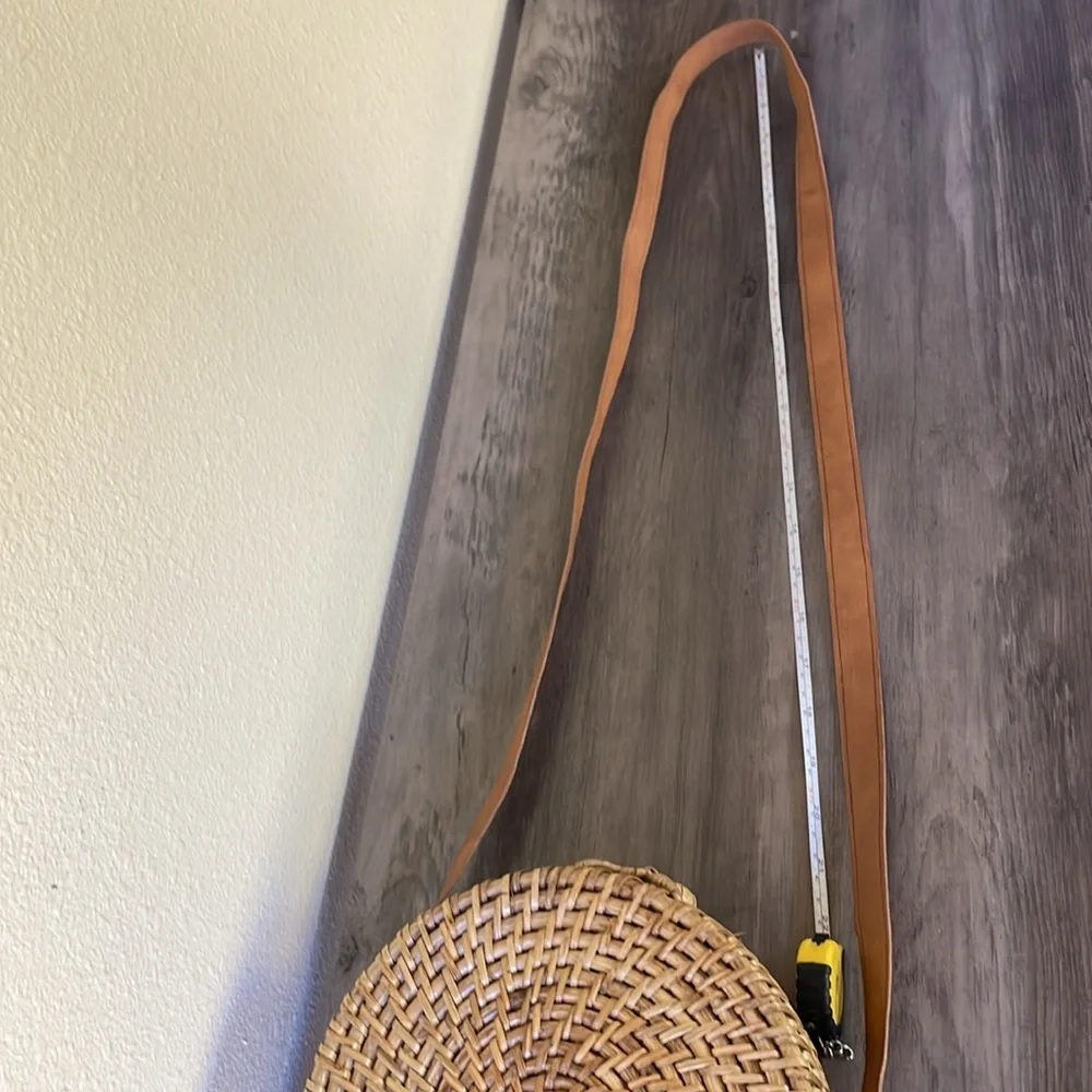 Forever 21 Rattan Circular Handbag - Picture 12 of 15